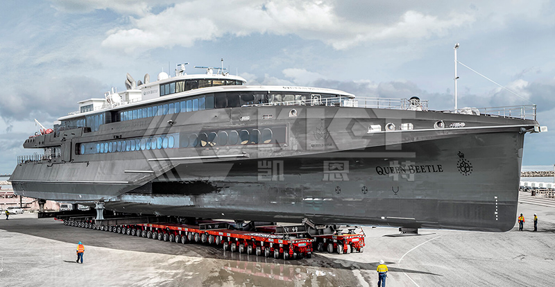 自行式液壓模塊運(yùn)輸車用于船舶移運(yùn)車間維修