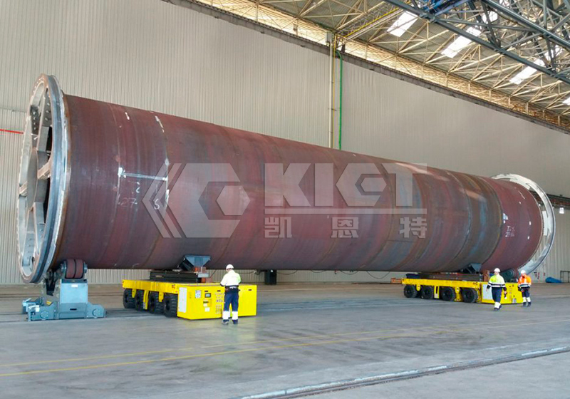 自行式液壓模塊運(yùn)輸車用于石化大型壓力容器移運(yùn)就位