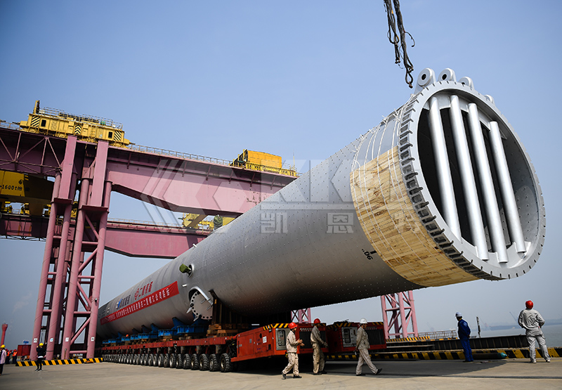 自行式液壓模塊運(yùn)輸車用于加氫反應(yīng)器發(fā)運(yùn)