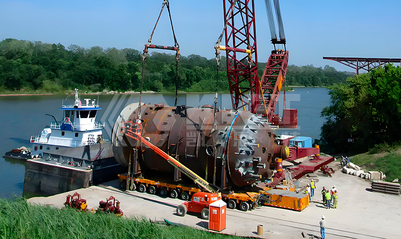 自行式液壓模塊運輸車用于反應堆裝船運輸