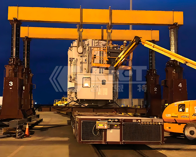 自行式液壓模塊運(yùn)輸車用于變壓器移運(yùn)