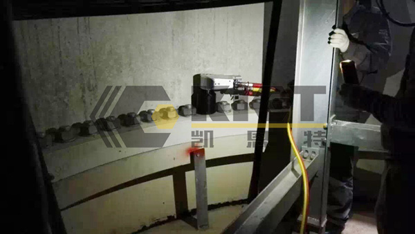 驅動式液壓扭矩扳手用于風力發(fā)電塔筒連接螺母預緊