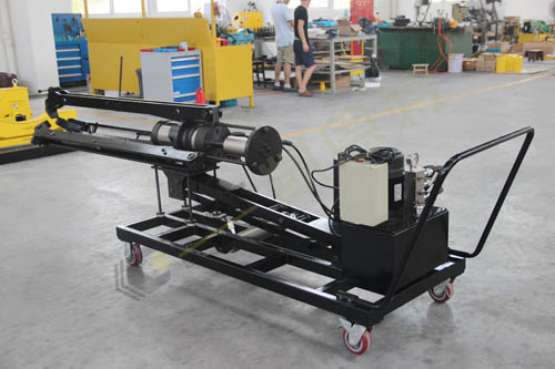 200噸車(chē)載式液壓拔輪器